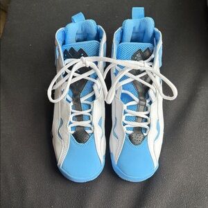 Nike Kids' Jordan True Flight Basketball Shoes